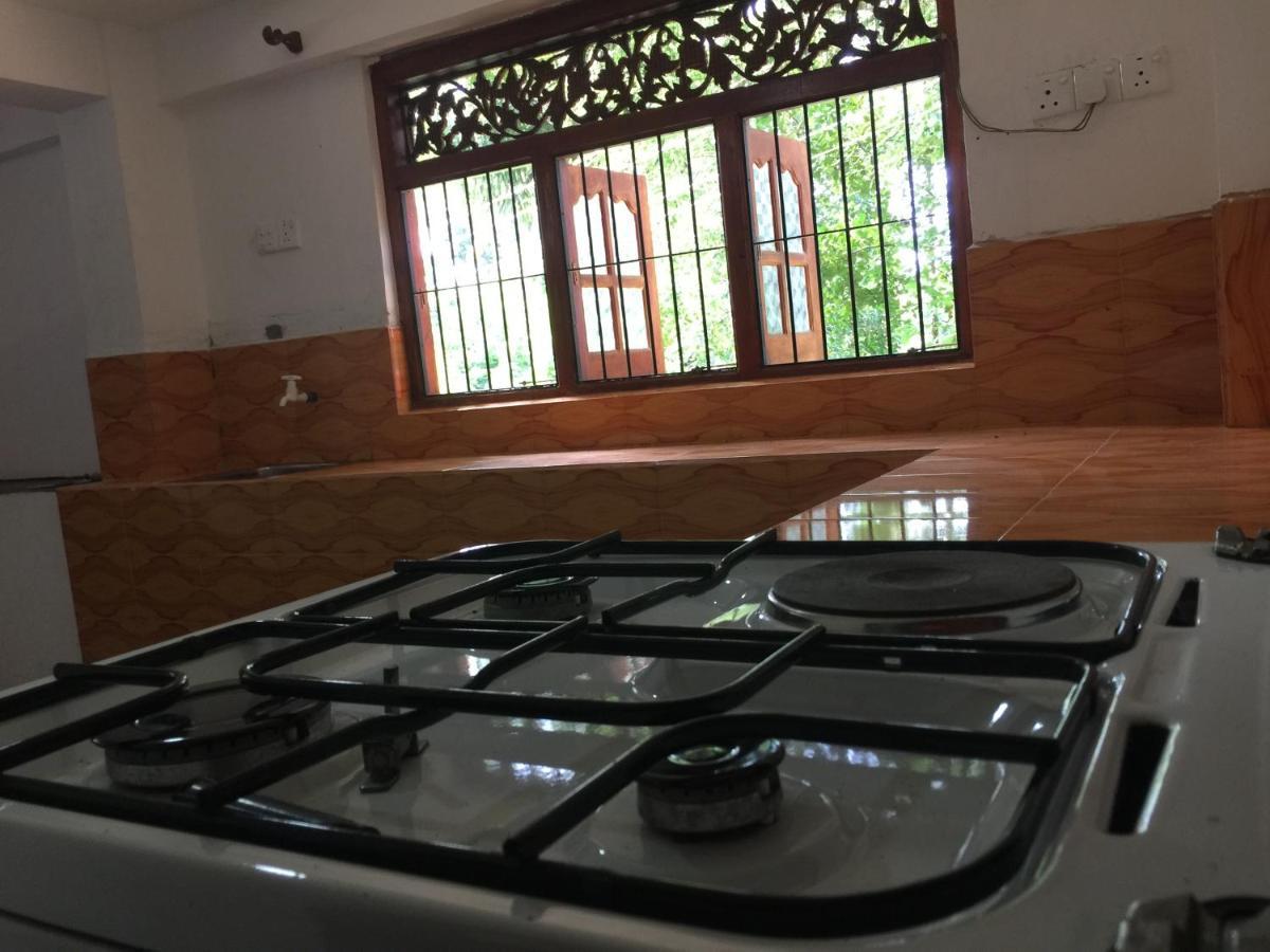 Thaaaru Villa Мириса Екстериор снимка