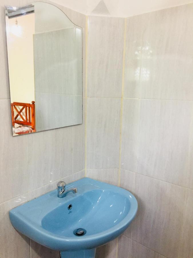 Thaaaru Villa Мириса Екстериор снимка