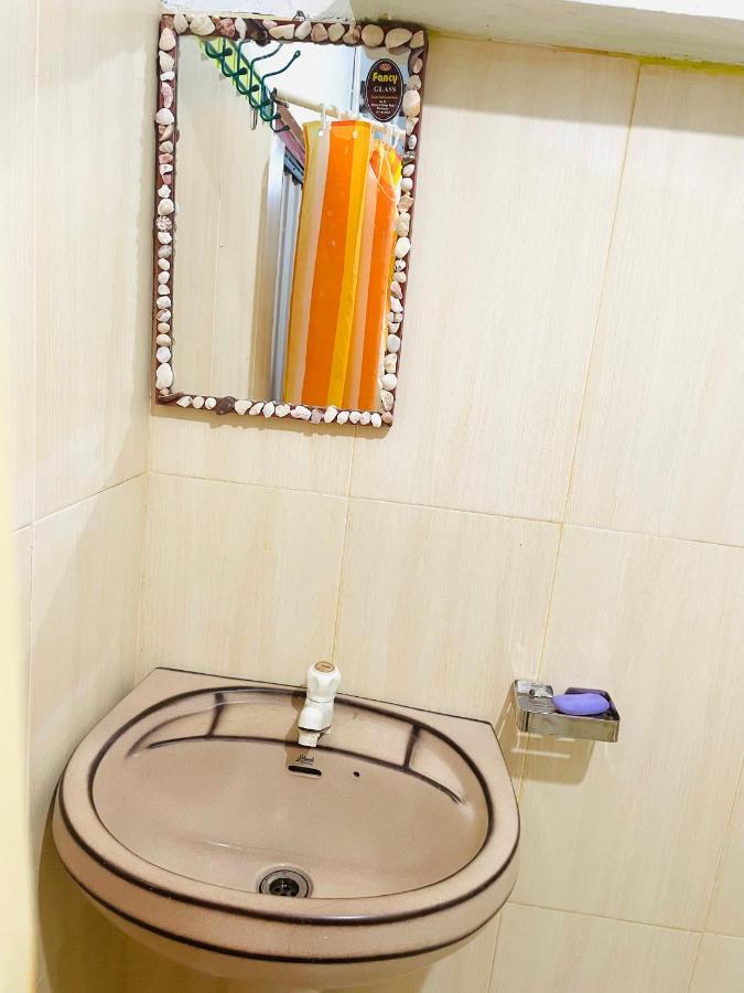 Thaaaru Villa Мириса Екстериор снимка