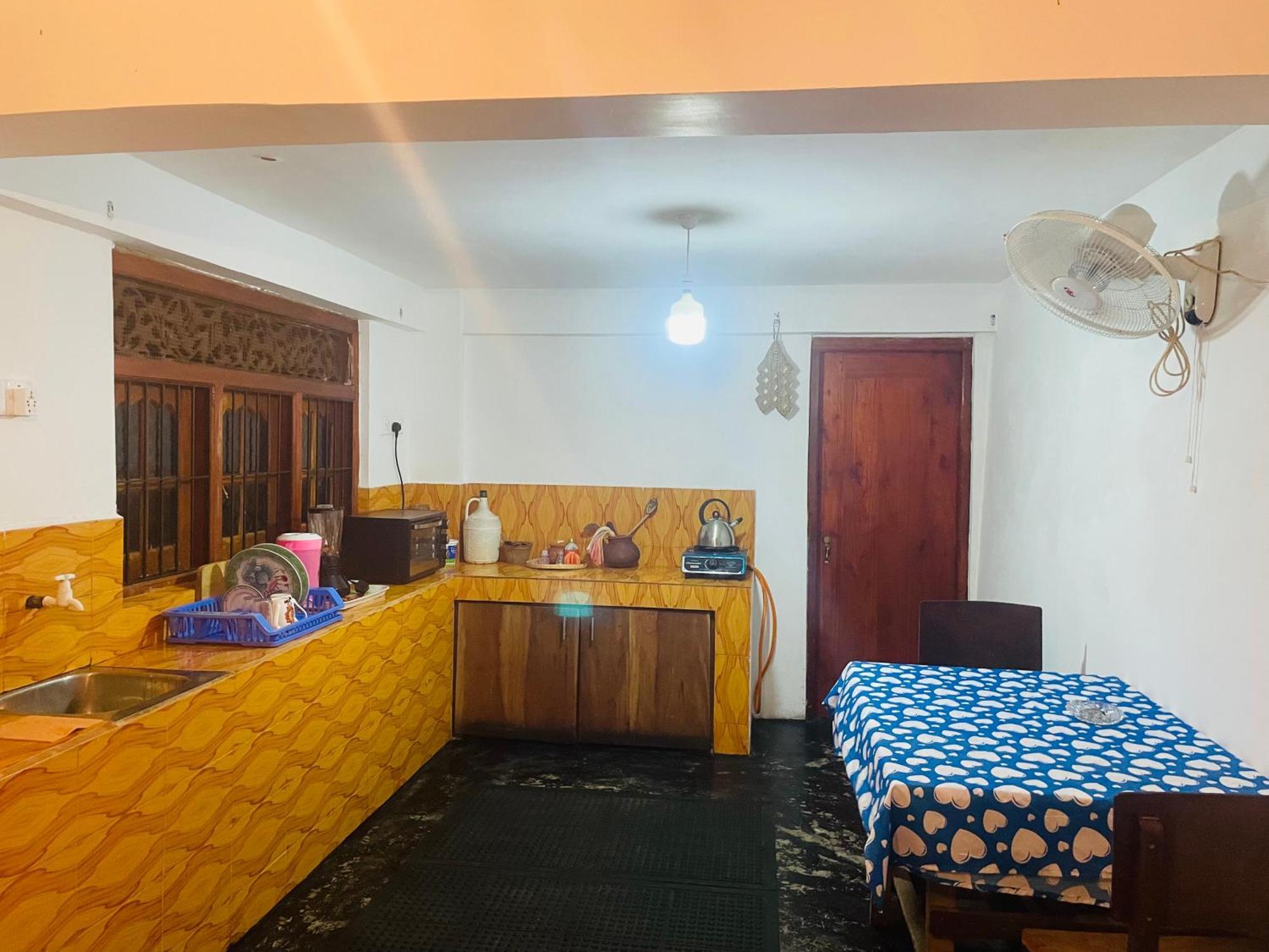 Thaaaru Villa Мириса Екстериор снимка